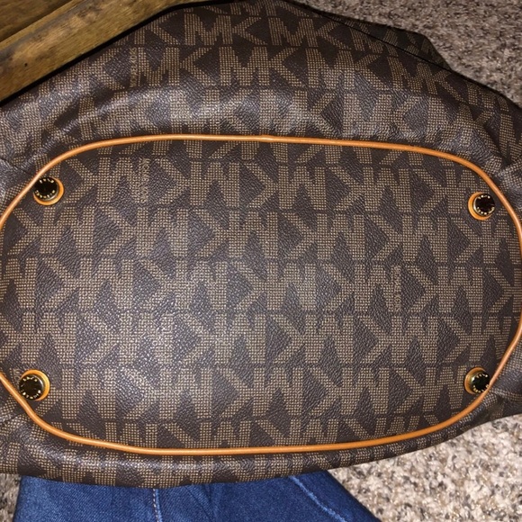 michael kors and wallet - Picture 7 of 8